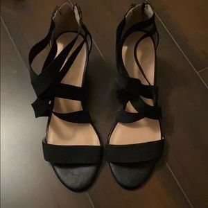 Liz Claiborne Black Wedges